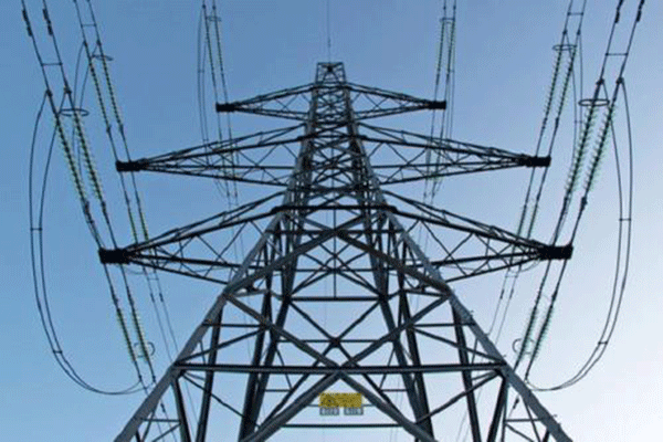 YRKK高壓電機必須承受多大的電壓？